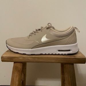 Nike Air Max Thea Sz 10